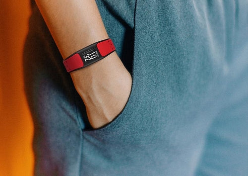Smart Fitness Tracker Watch - Waterproof Multi-Sport GPS Monitor